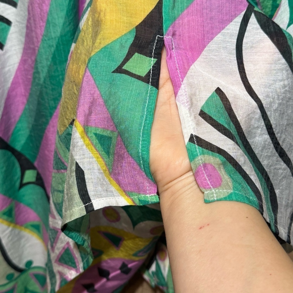 Zaket and Plover Abstractct Print Amalfi Button Down Blouse Women’s size size L - Picture 6 of 11
